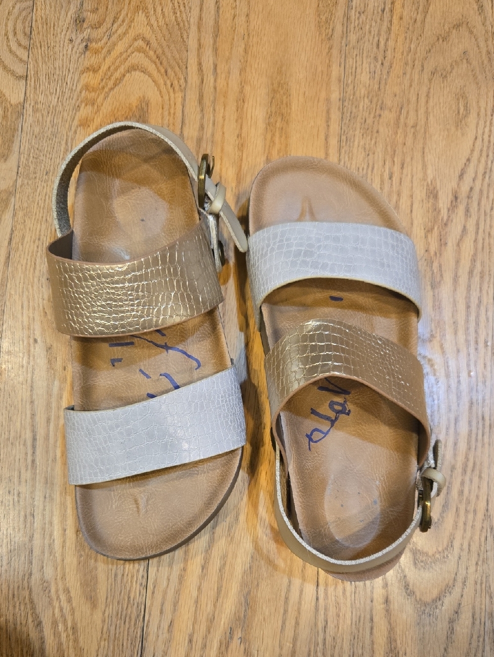 EUC Blowfish Gold & Cream Sandals